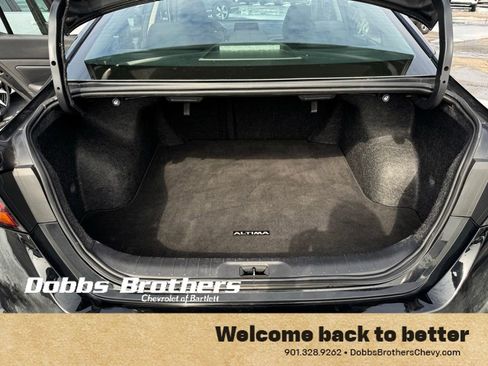 Used 2024 Nissan Altima 2.5 SV image 39