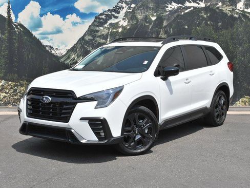 Used 2024 Subaru Ascent Onyx Edition Limited w/ Popular Package Onyx AWD/4WD image 6