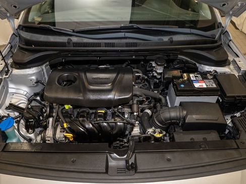 Used 2019 Hyundai Accent SE image 17