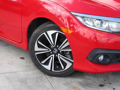 Used 2016 Honda Civic EX-T image 3