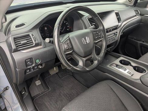 Used 2024 Honda Ridgeline Sport image 9
