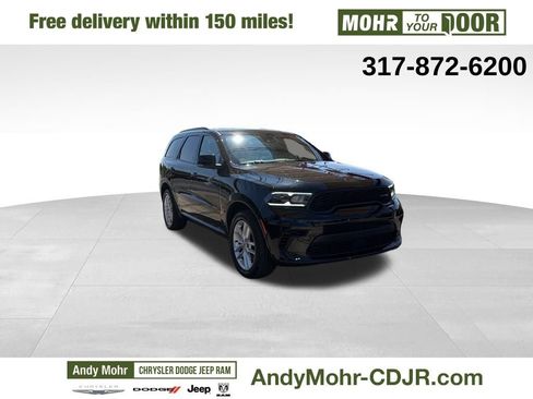 Used 2024 Dodge Durango GT image 1