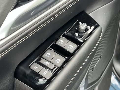 New 2026 Jeep Grand Wagoneer 4WD image 23