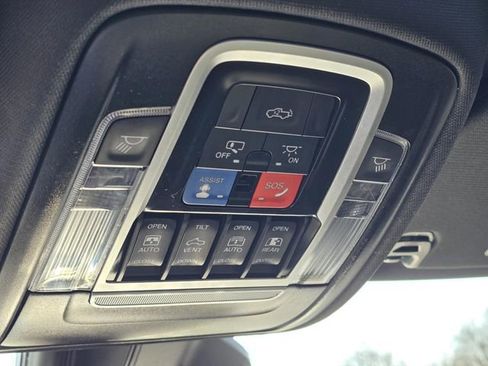 Used 2025 RAM 1500 Big Horn image 22