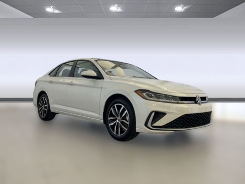 New 2026 Volkswagen Jetta SE image 7