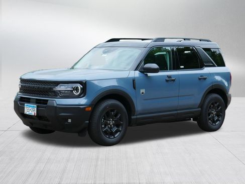 Used 2025 Ford Bronco Sport Big Bend w/ Convenience Package AWD/4WD image 3