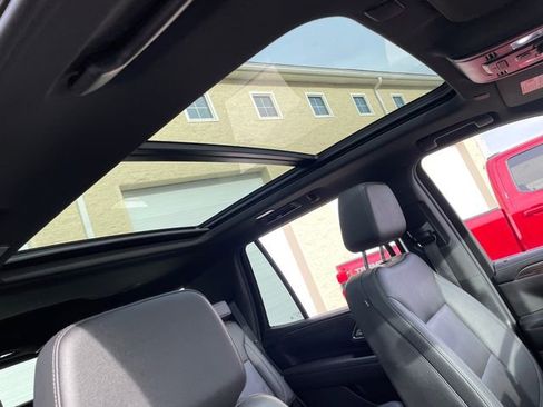 Used 2024 Chevrolet Tahoe Z71 image 42