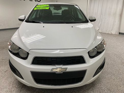 Used 2013 Chevrolet Sonic LT image 2