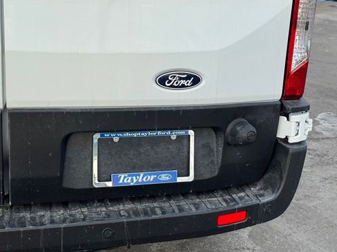 New 2026 Ford Transit 250 148 Medium Roof Extended AWD image 9