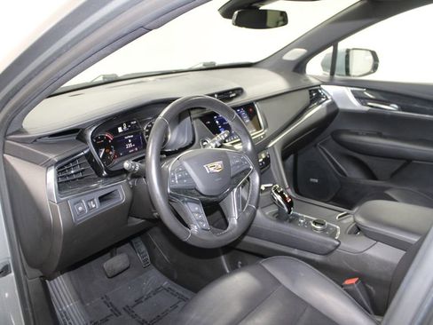 Used 2023 Cadillac XT5 Premium Luxury image 22