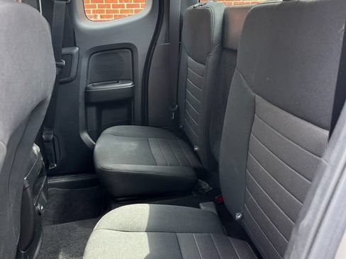 Used 2019 Ford Ranger XL w/ Equipment Group 101A Mid RWD image 9