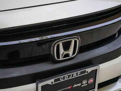 Used 2021 Honda Civic LX image 9