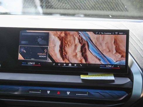 Used 2025 BMW X3 xDrive30i w/ M Sport Package image 14