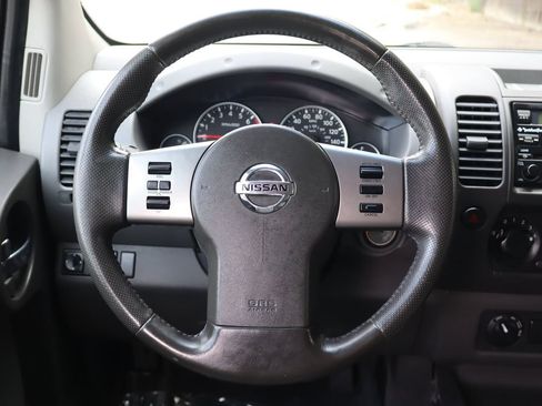 Used 2006 Nissan Xterra SE w/ (W94) Tow Pkg AWD/4WD image 18