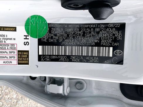 Used 2022 Toyota Corolla LE image 31