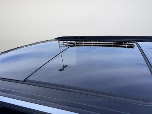 Used 2024 Jeep Grand Wagoneer L 4WD image 49