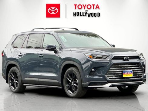 New 2026 Toyota Grand Highlander AWD Hybrid image 1
