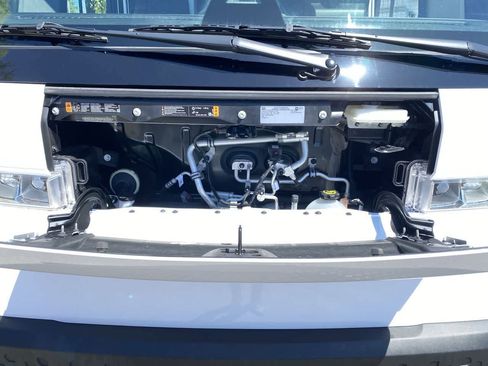 Used 2024 Chevrolet Brightdrop 600 w/ Battery Pack, Max Range AWD/4WD image 12