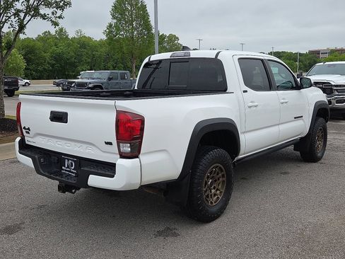 Used 2022 Toyota Tacoma SR5 w/ Trail Edition AWD/4WD image 5