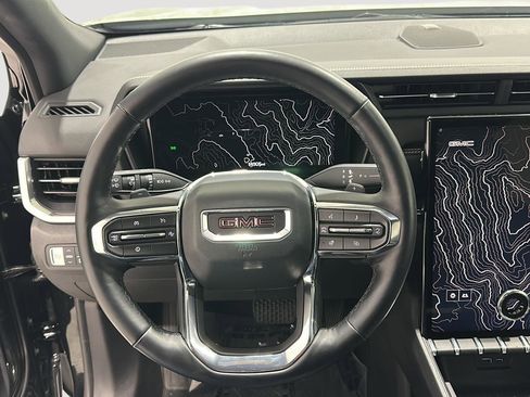 Used 2025 GMC Terrain Elevation image 12