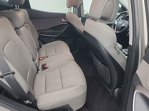 Used 2017 Hyundai Santa Fe Sport AWD/4WD image 16