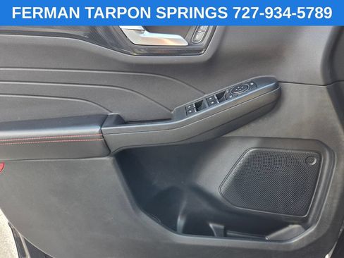 Used 2025 Ford Escape ST-Line Select AWD/4WD image 24