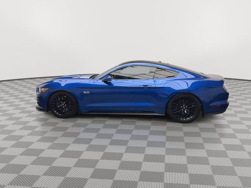 Used 2017 Ford Mustang GT Premium w/ GT Performance Package image 31