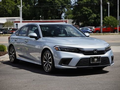 Used 2023 Honda Civic EX image 13