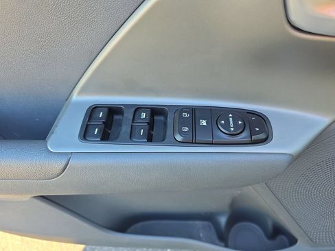 Used 2019 Kia Niro LX w/ Paint Protection Film Package FWD image 18