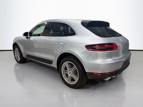 Certified 2015 Porsche Macan S AWD/4WD image 3