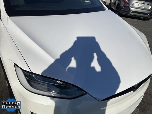 Used 2023 Tesla Model X image 80