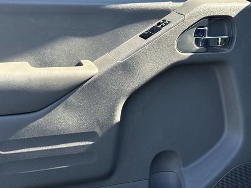 Certified 2021 Nissan Frontier S w/ S Utility Package image 13