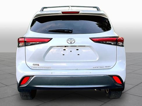 Used 2023 Toyota Highlander Limited AWD/4WD image 5