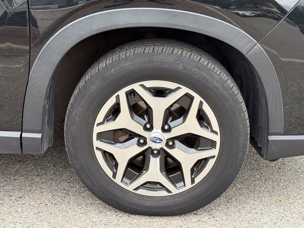 Used 2019 Subaru Forester Premium AWD/4WD image 7