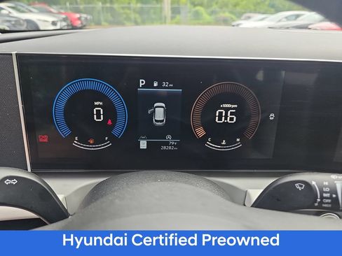 Certified 2025 Hyundai Tucson SE AWD/4WD image 19
