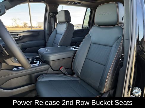 New 2026 GMC Yukon XL AT4 w/ AT4 Premium Package image 20