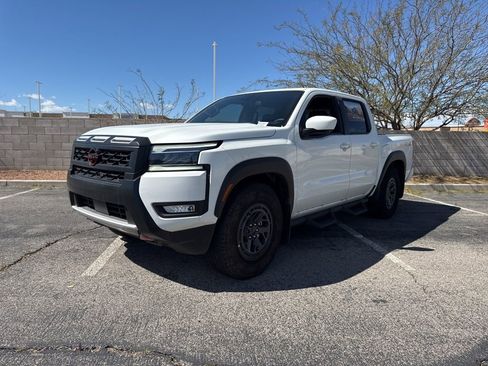Used 2025 Nissan Frontier Pro-X w/ Pro Convenience Package image 1