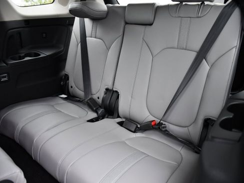 New 2025 Honda Pilot Touring image 21