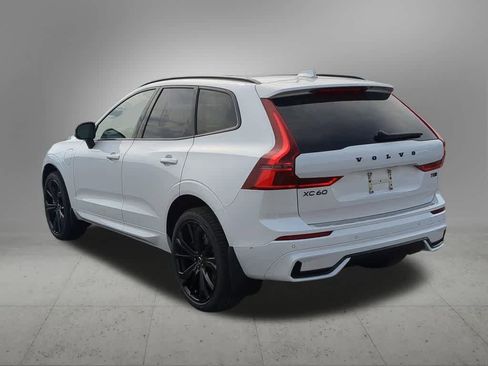 New 2026 Volvo XC60 T8 Ultra w/ Protection Package Premier AWD/4WD image 4