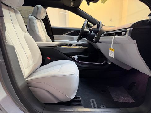 New 2026 Cadillac Lyriq Sport image 50