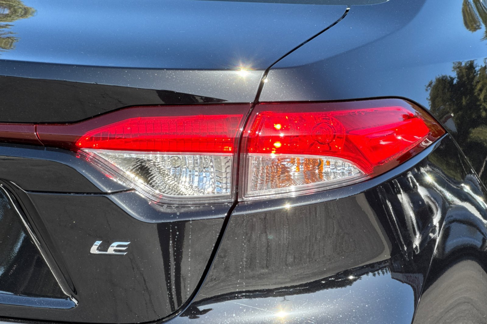 New 2027 Toyota Corolla LE w/ LE Premium Package FWD image 30