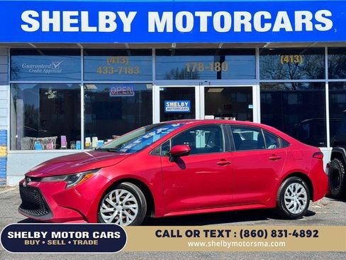 Used 2020 Toyota Corolla LE FWD image 1