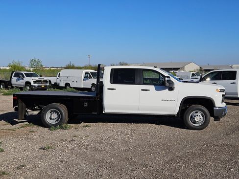 New 2026 Chevrolet Silverado 3500 W/T w/ WT Convenience Package AWD/4WD image 2