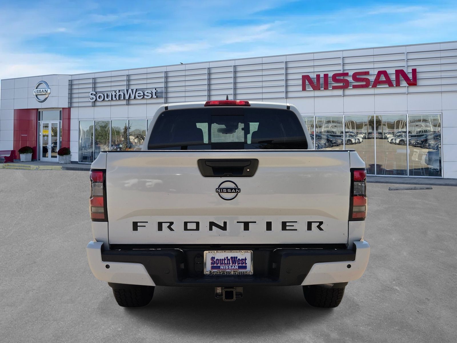 New 2027 Nissan Frontier SV w/ SV Convenience Package RWD image 6
