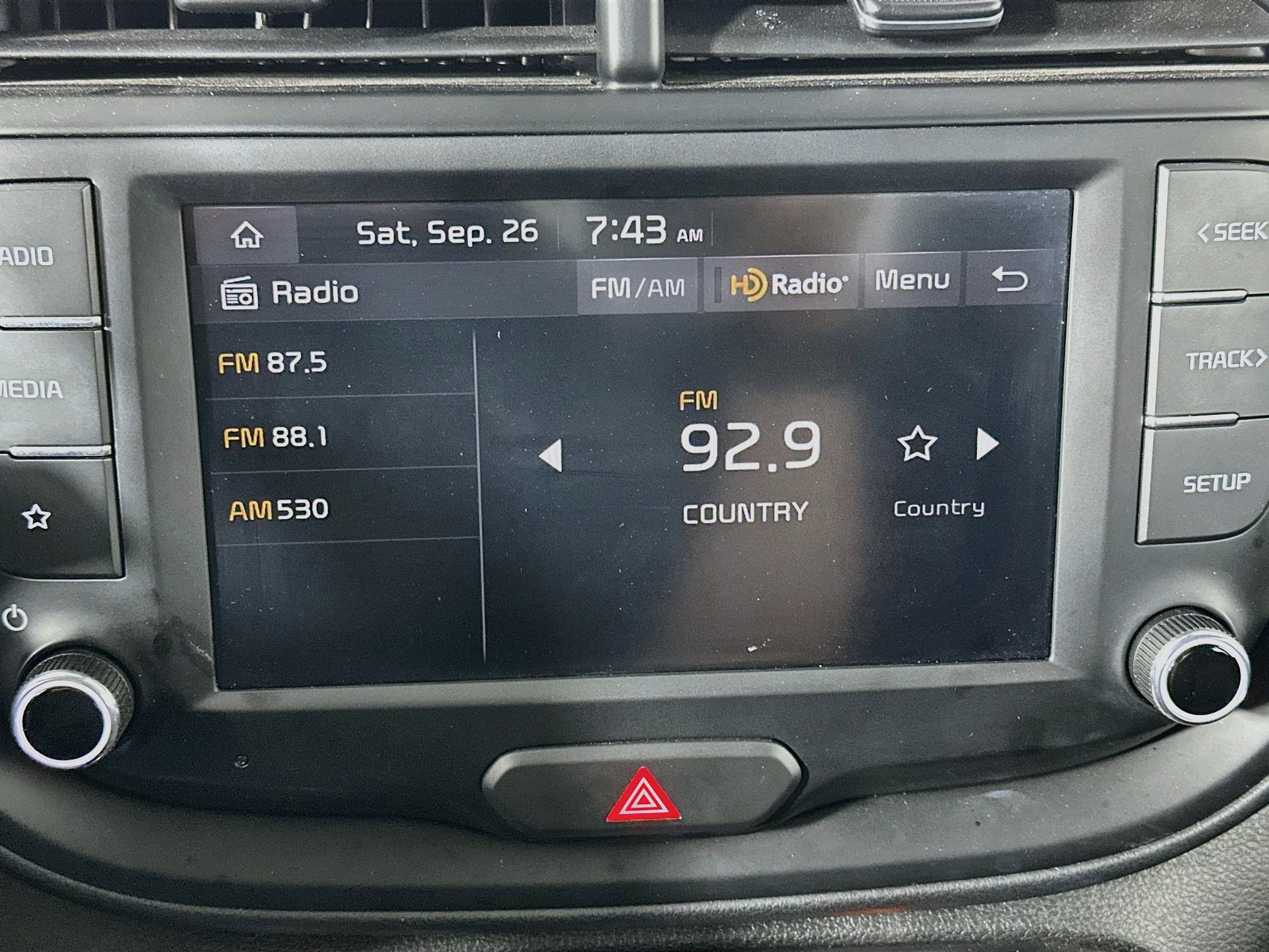 Used 2025 Kia Soul LX w/ LX Technology Package FWD image 21