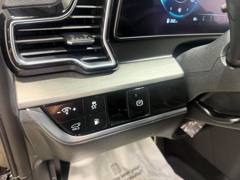 Used 2025 Kia Sportage X-Line Prestige AWD/4WD image 25