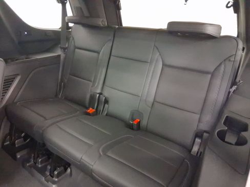 Used 2023 GMC Yukon Denali w/ Denali Reserve Package image 30
