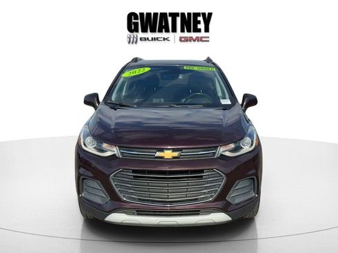 Used 2022 Chevrolet Trax LT w/ Driver Confidence Package AWD/4WD image 8