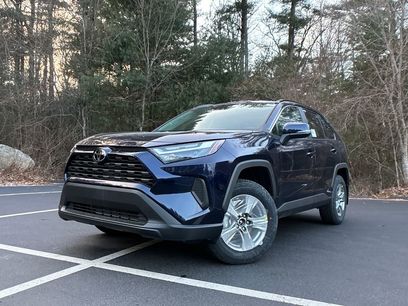 New 2025 Toyota RAV4 XLE w/ Convenience Package
