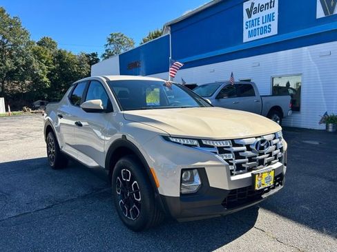 Used 2022 Hyundai Santa Cruz SE image 6